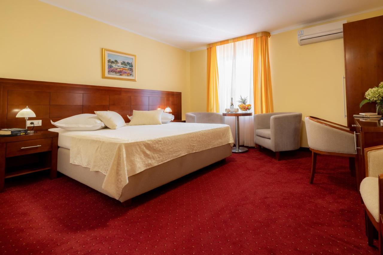 Villa Riva Makarska Zewnętrze zdjęcie