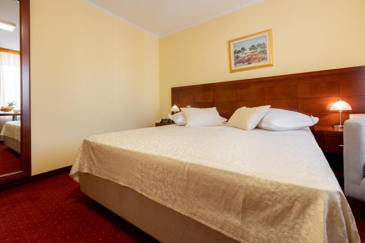 Villa Riva Makarska Zewnętrze zdjęcie