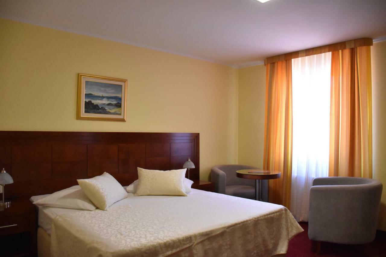Villa Riva Makarska Zewnętrze zdjęcie