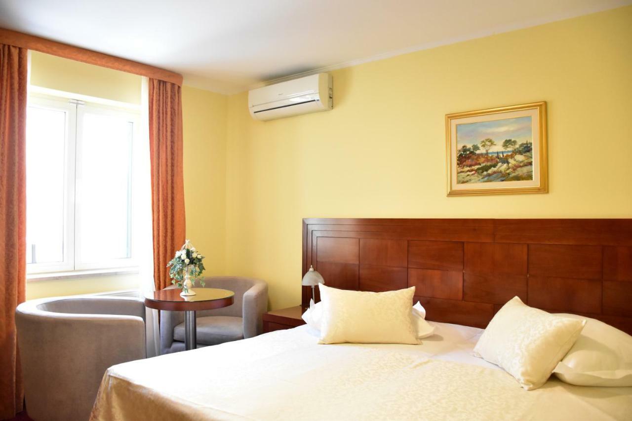 Villa Riva Makarska Zewnętrze zdjęcie